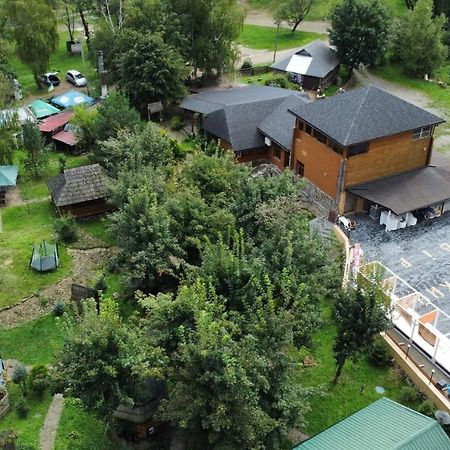 Kozatskiy Dvir Стрый Экстерьер фото