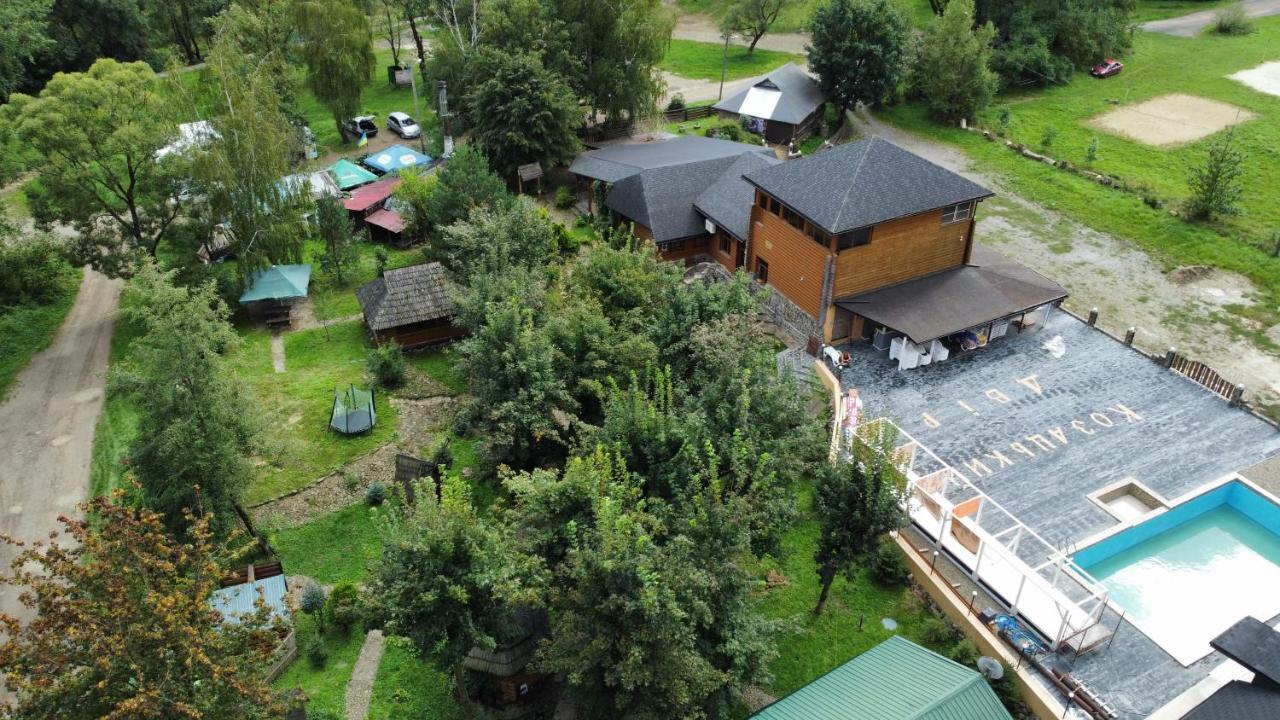 Kozatskiy Dvir Стрый Экстерьер фото